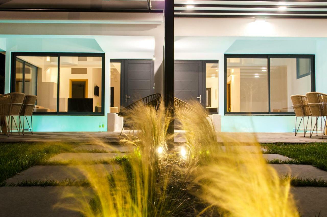 Thea Suites Nea Kallikrateia Экстерьер фото