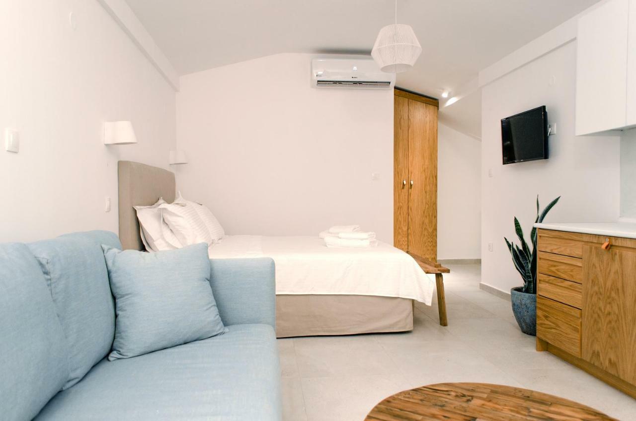 Thea Suites Nea Kallikrateia Экстерьер фото