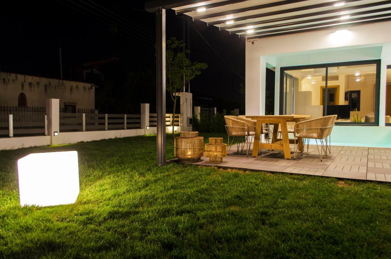 Thea Suites Nea Kallikrateia Экстерьер фото