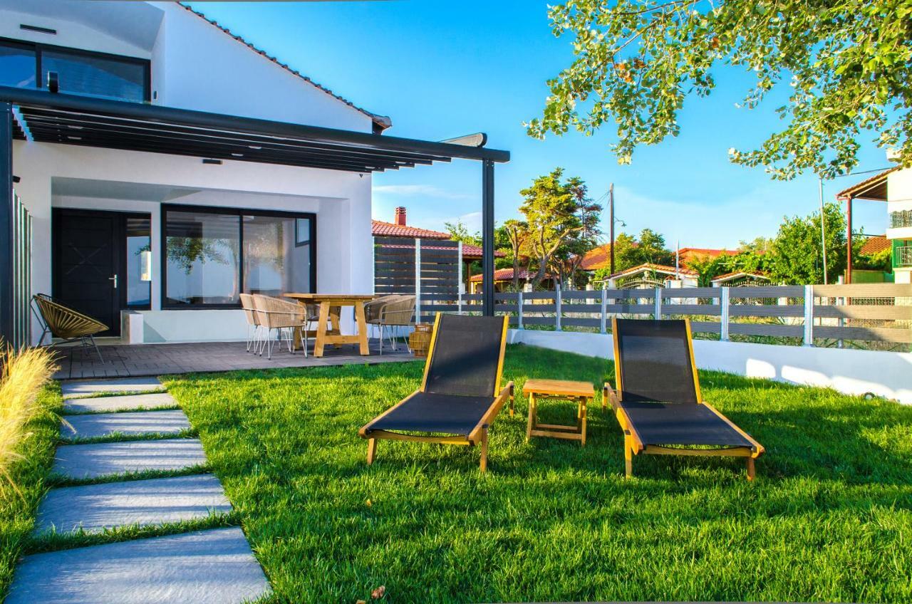 Thea Suites Nea Kallikrateia Экстерьер фото